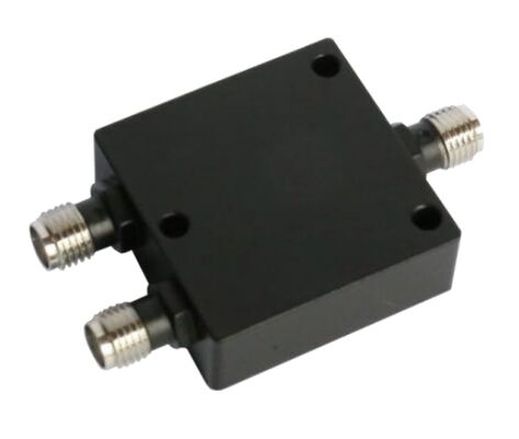 Low Insertion Loss High Port Isolation Coaxial Power Splitter and Combiner with Wide Frequency Range